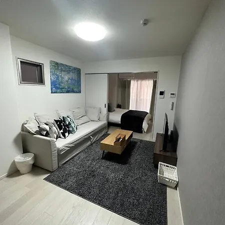 Apartment Namba Style 201